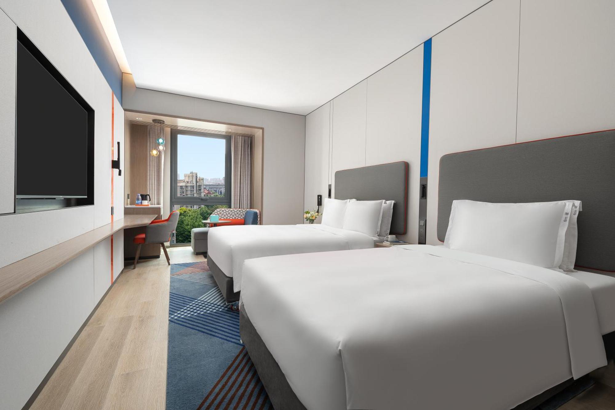Holiday Inn Express Changfeng Park Shanghai Eksteriør billede