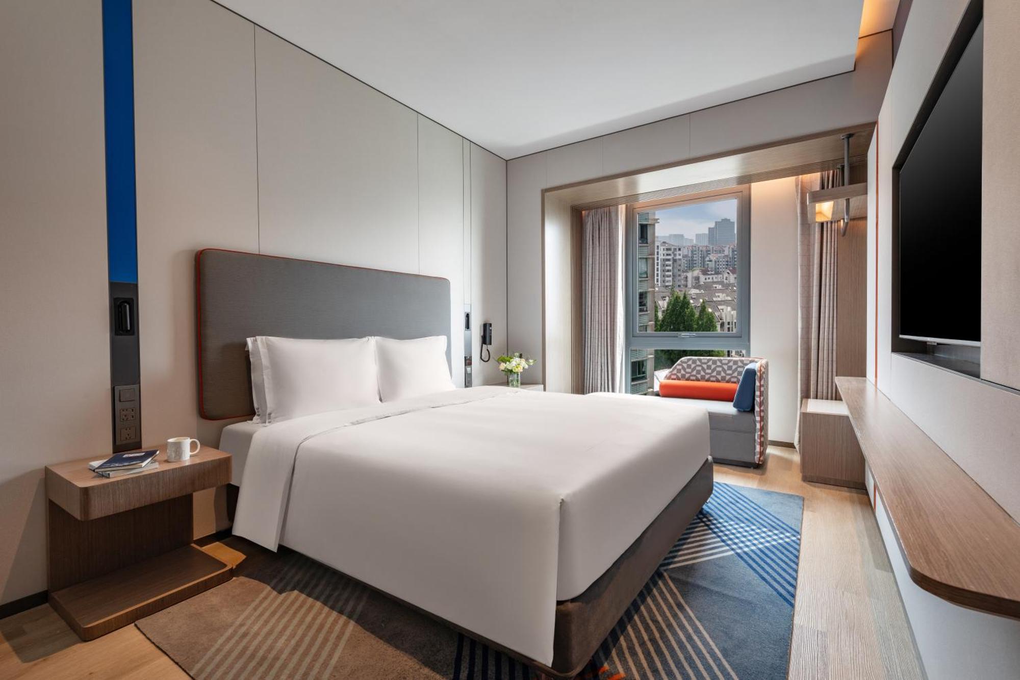 Holiday Inn Express Changfeng Park Shanghai Eksteriør billede