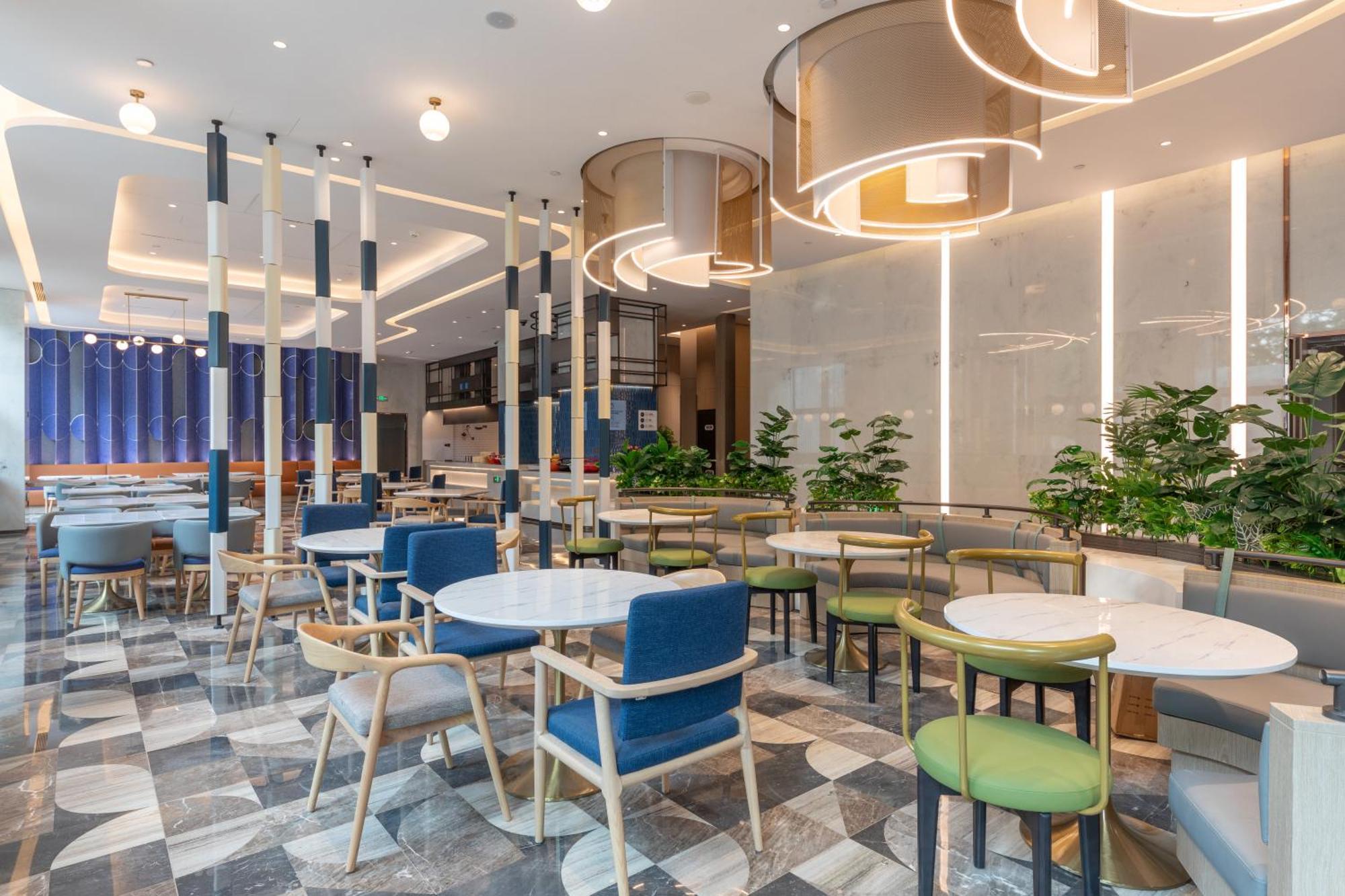 Holiday Inn Express Changfeng Park Shanghai Eksteriør billede